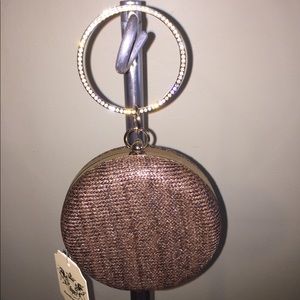 Rhinestone Ring Straw Clutch